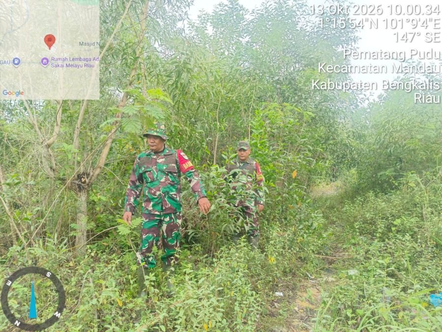 PATROLI KARHUTLA DI JALAN TANPA NAMA PETANI, WILAYAH DIPASTIKAN AMAN BEBAS API