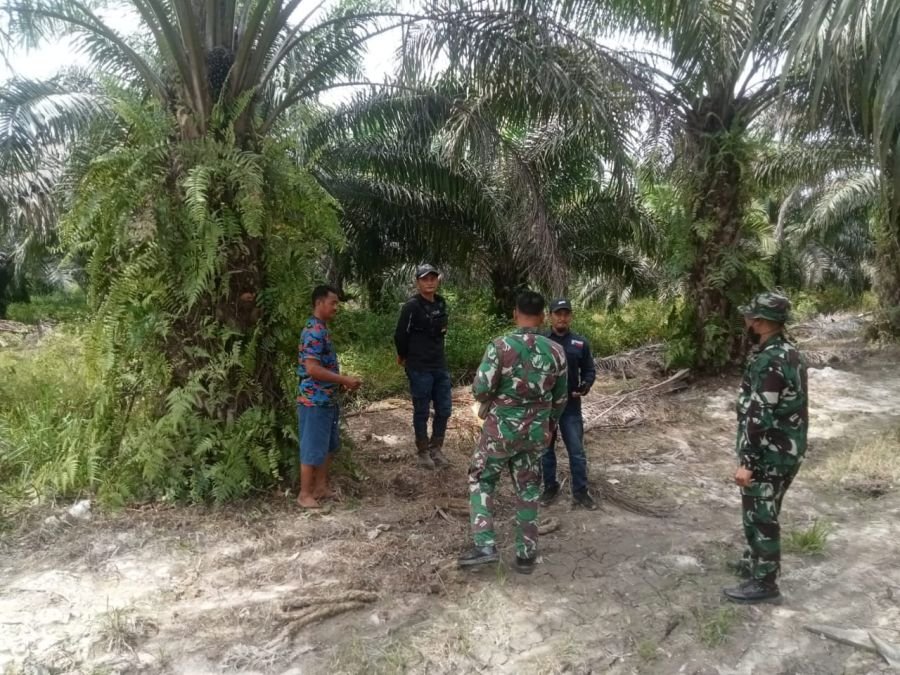 Patroli Karhutla di Sungai Mandau Pastikan Wilayah Tasik Betung Aman