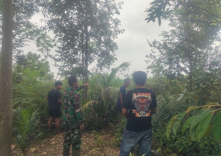 Patroli Karhutla di Tasik Betung, Babinsa Minas Pastikan Nihil Titik Api