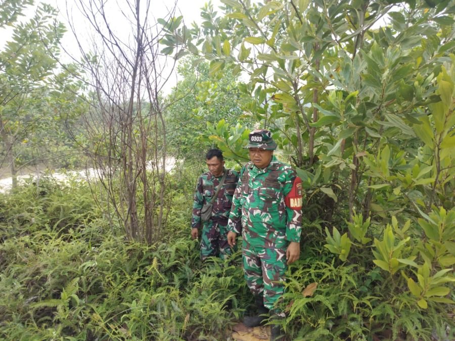 PATROLI KARHUTLA RUTIN DI JALAN SAKURA PEMATANG PUDU, WILAYAH AMAN DARI TITIK API