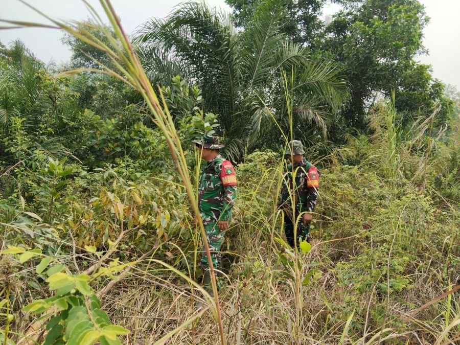 PATROLI KARHUTLA RUTIN DI SAKURA DURI BARAT, WILAYAH DIPASTIKAN AMAN BEBAS API
