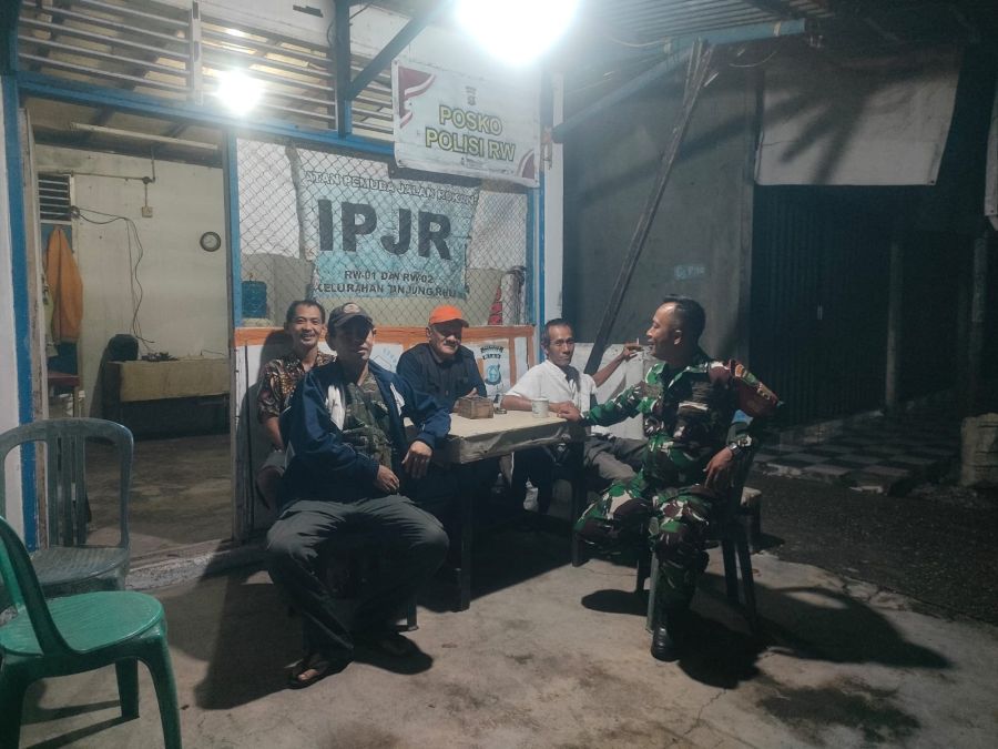 Patroli Malam Babinsa Tanjung Rhu Perkuat Keamanan Lingkungan Bersama Warga