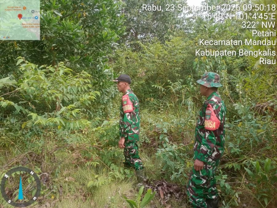 PATROLI RUTIN KARHUTLA DI JALAN RANGAU DESA PETANI, PASTIKAN WILAYAH TETAP AMAN