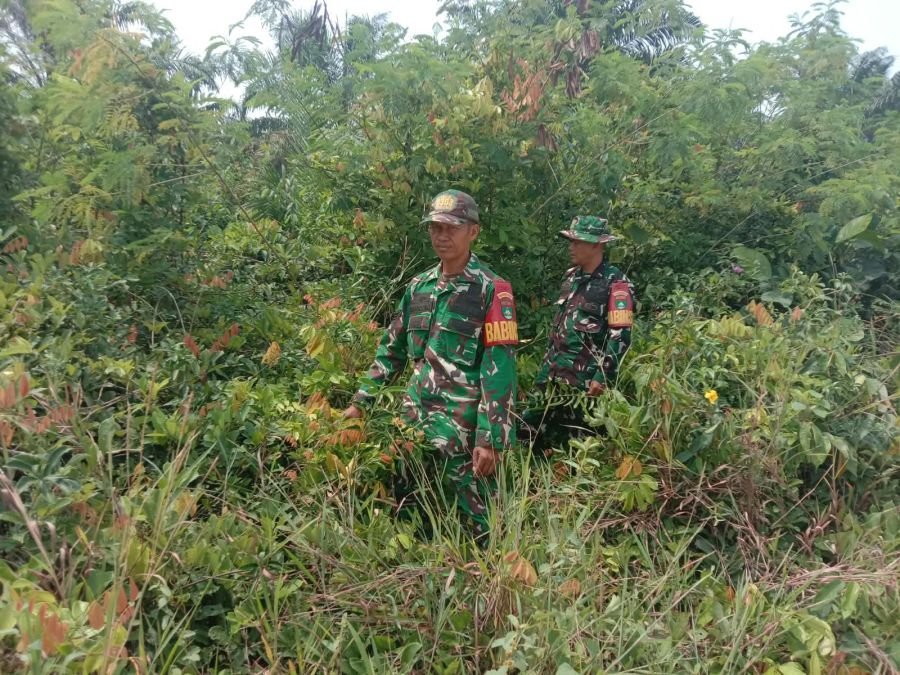 PATROLI RUTIN KARHUTLA DI JALAN TEGAR, PEMATANG PUDU DIPASTIKAN AMAN DARI TITIK API
