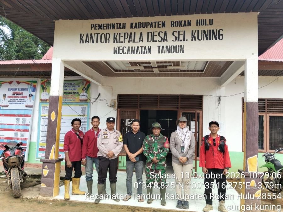 Patroli Siaga Karhutla di Bukit Suligi, Tim Gabungan Berikan Sosialisasi KHDTK kepada Masyarakat