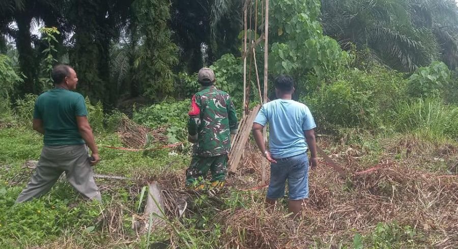 Patroli Tapal Batas Aman, Serka Rizal Nst Jaga Keritang Hulu Bebas Karhutla