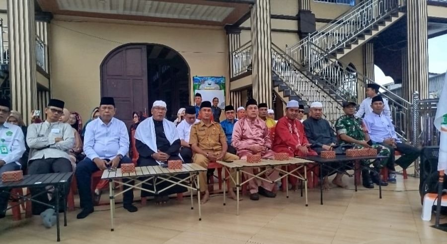 Pawai 1 Muharram 1448 H Meriahkan Tanah Merah, Ribuan Warga Antusias Ikut