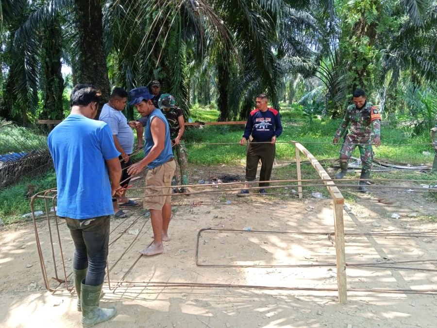 Pekerjaan Lanjut, Progres Jembatan Perintis Garuda Masuk Tahap Rakit Besi Pondasi Angkur