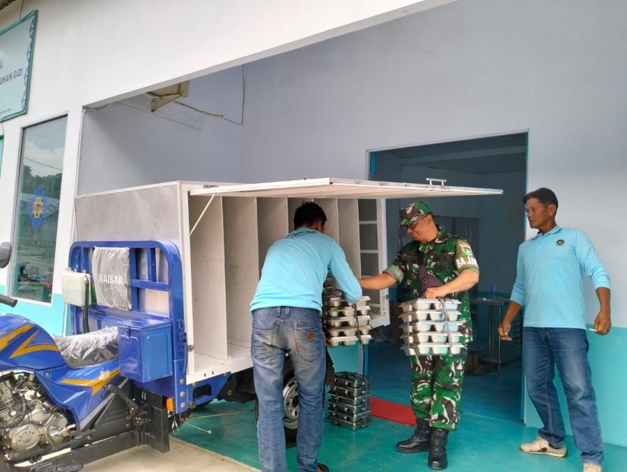 Pelaksanaan Makan Bergizi Gratis (MBG) di wilayah Kecamatan Serasan dan Kecamatan Serasan Timur, Kab