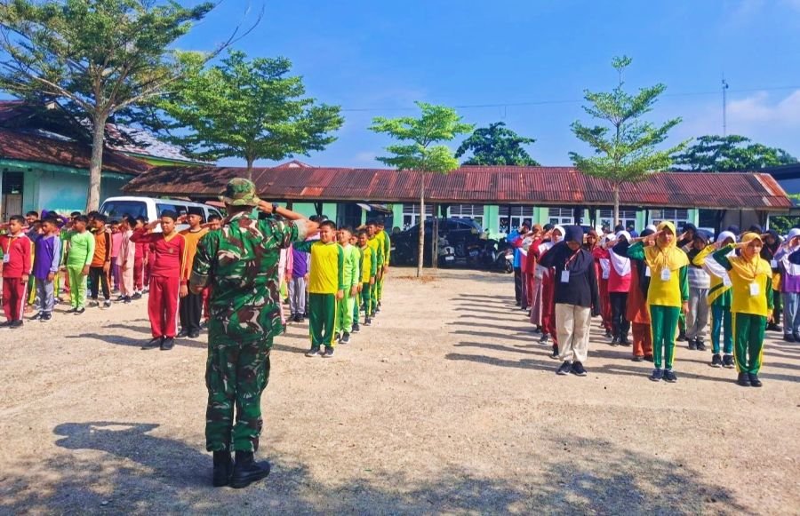 Pelda Yendri Latih PPB SMP Muhamadiah di Kabupaten Rokan Hulu