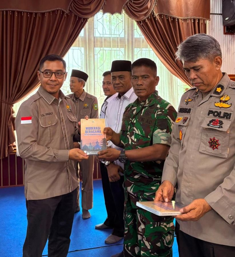 Peltu Jaharzam Danposramil 01/Tembilahan Hadiri Forum FKUB Riau Bahas Moderasi Beragama