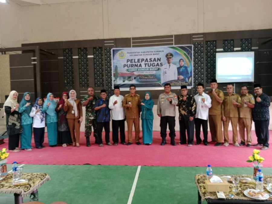 Peltu M. Manurung Perkuat Sinergi TNI dan Pemerintah Saat Camat Purna Tugas