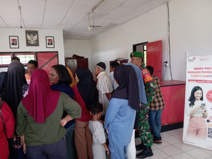 pemantauan dan pengawasan langsung terhadap proses penyaluran bantuan sosial dari Program PKH.