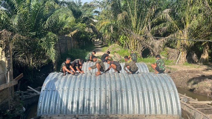 Pemasangan Panel Armco Dimulai, Jembatan Garuda Siap Jadi Akses Vital 1.500 Warga