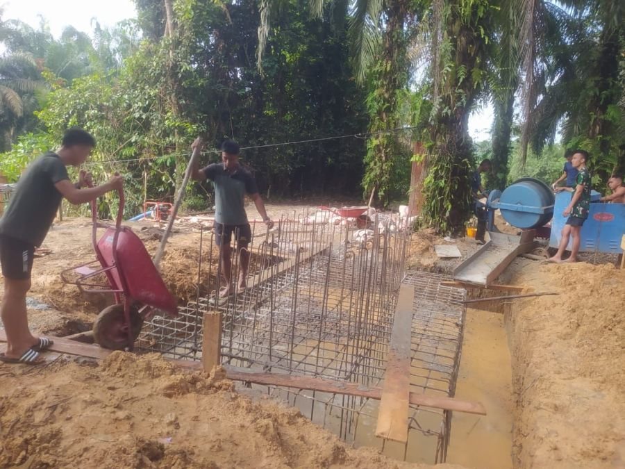 Pembangunan Jembatan Gantung Garuda di Desa Sukaraja, Kecamatan Logas Tanah Darat Kabupaten Kuansing
