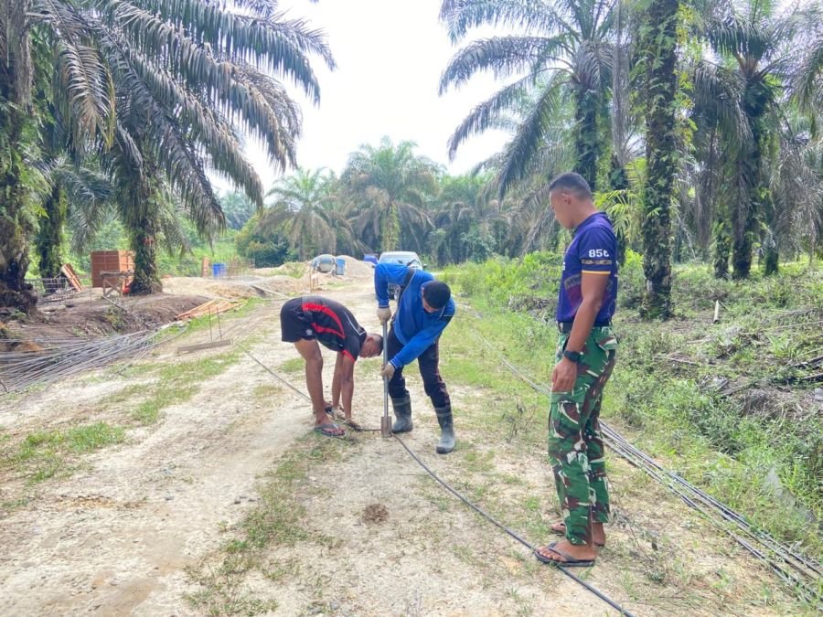 Pembangunan Jembatan Gantung Garuda Tahap III di Desa Bumi Mulya Capai Progres 31,20 Persen