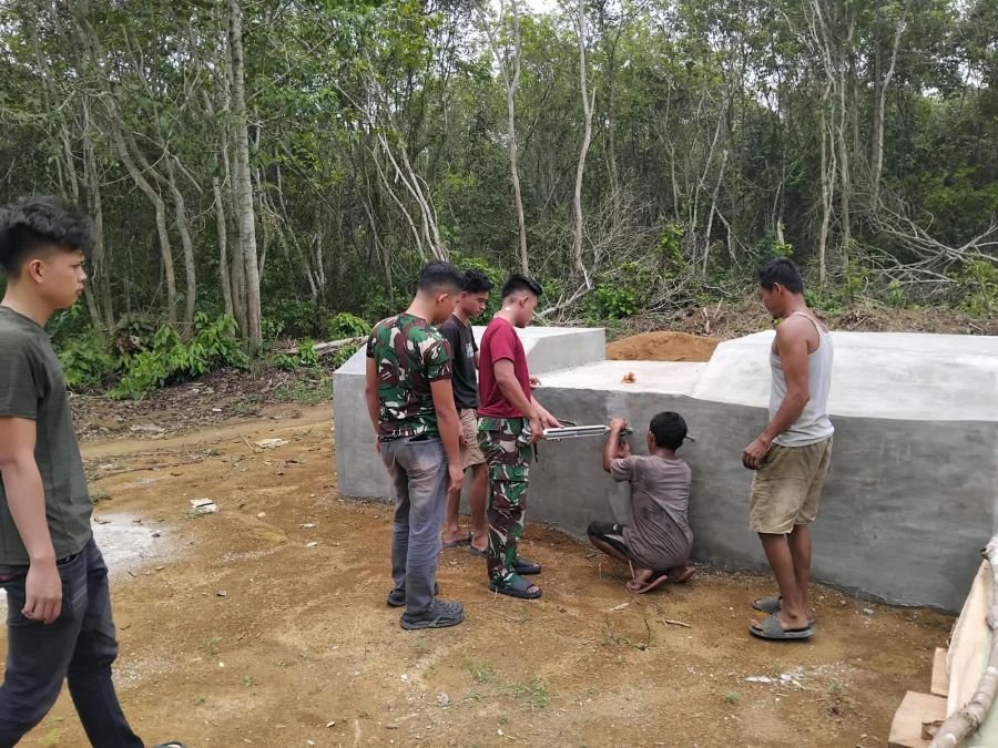 Pembangunan Jembatan Gantung Talang Perigi Terus Berlanjut, Pemasangan Sling Dilaksanakan