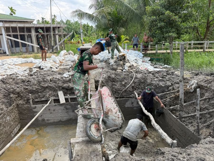 PEMBANGUNAN JEMBATAN MERAH PUTIH BABINSA KORAMIL 05/GAS BERSAMA WARGA BAHU MEMBAHU BANGUN JEMBATAN G