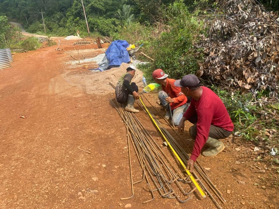 Pembangunan Jembatan Sungai Paya Dikebut, Fokus Perkuat Fondasi