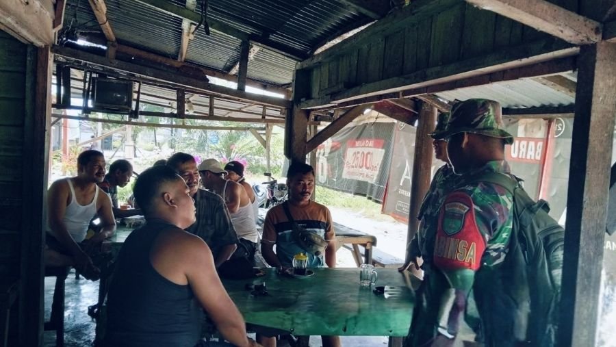 Pentingnya Mengetahui Perkembangan Wilayah Binaan, Babinsa Koramil 16/Tapung Rutin Laksanakan Komsos
