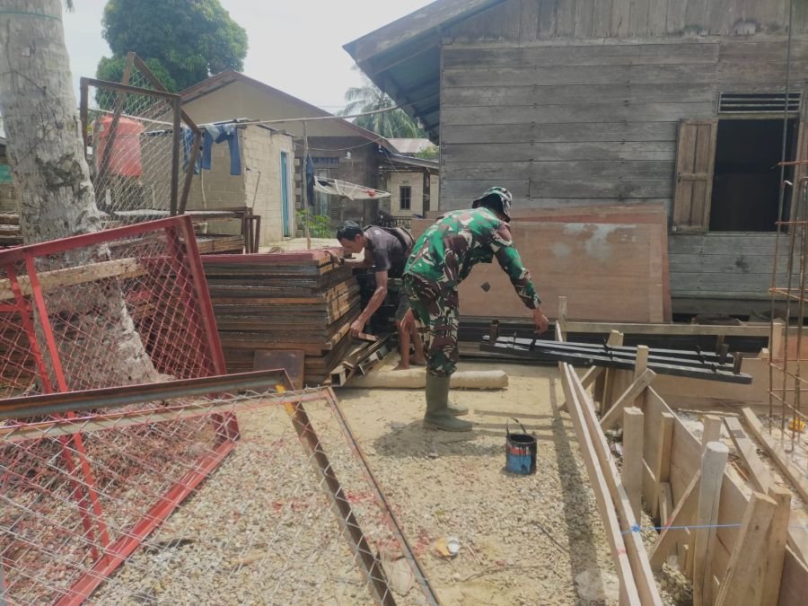 Penyelesaian Bekisting Abutment Jembatan Garuda Terus Dipercepat, Sinergi TNI dan Warga Jadi Kunci
