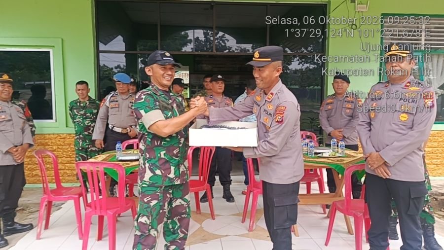 Perayaan dan Syukuran HUT TNI ke 81 Oleh Personil Polsek Tanah Putih Bersama Polsek Tanah Putih Tanj