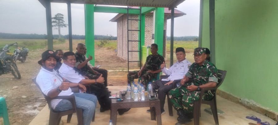Pererat Silaturahmi, Kapten Inf Sudarwanto dan Camat Rimba Melintang Tinjau Langsung kondisi Masyara