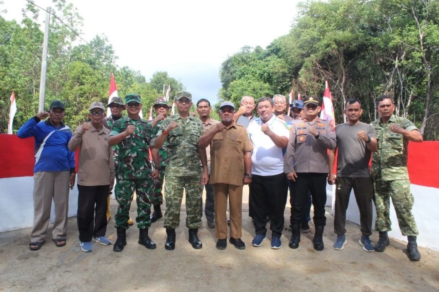 Peresmian Jembatan Armco (Garuda) Kangboi Dalam, Wujud Nyata Sinergi TNI AD dan Pemerintah