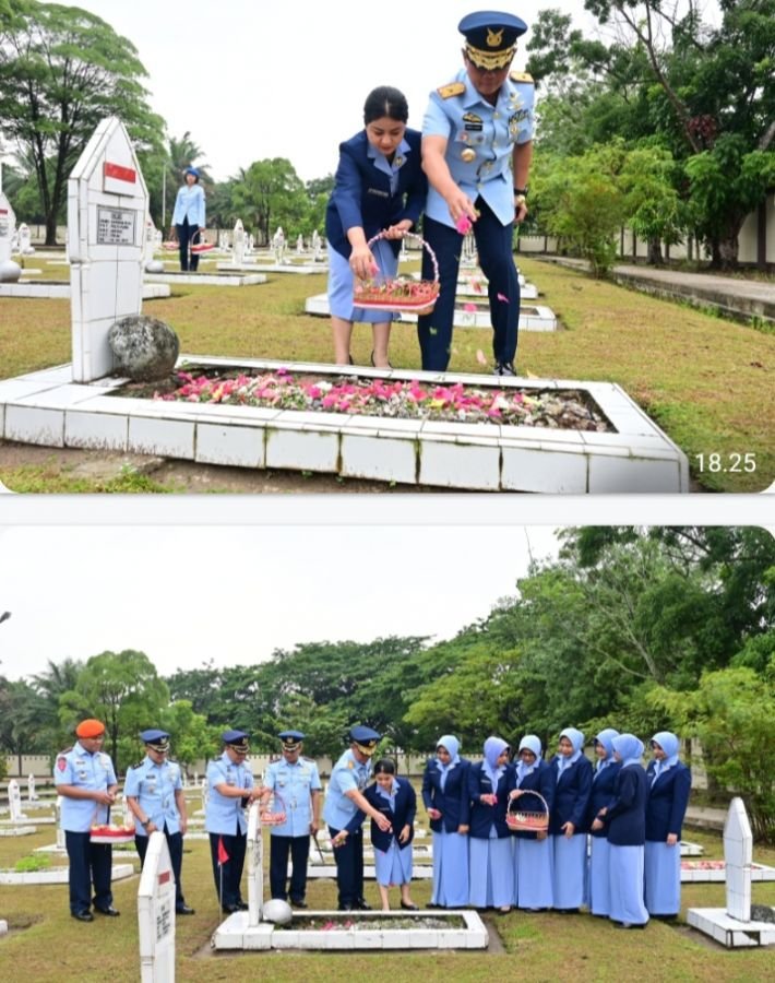 Peringati Hari Bakti TNI AU ke-78 Lanud Roesmin Nurjadin Gelar Ziarah Rombongan di TMP Kusuma Dharma