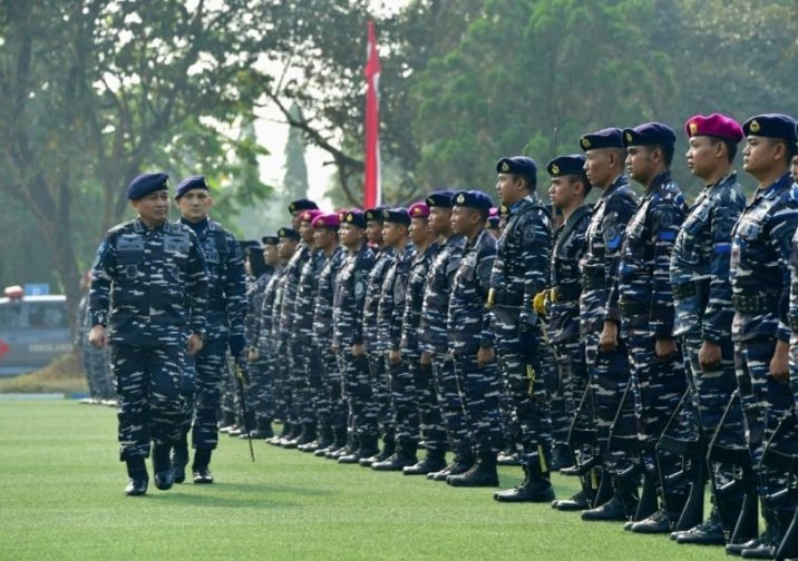 PERINGATI HARI JADI KE-81 TNI AL, MABESAL GELAR APEL SIAGA DAN TASYAKURAN

 