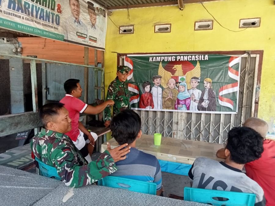 Perkokoh Persatuan dan Gotong Royong, Babinsa Koramil 01/Siak Gelar Sosialisasi Kampung Pancasila