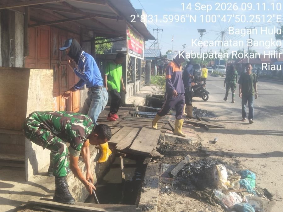Perkuat Gotong Royong, Babinsa Koramil 01/Bangko Gelar Komsos Kampung Pancasila di Bagan Hulu