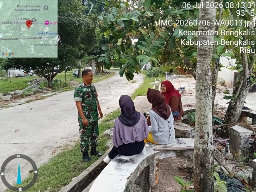Perkuat Persatuan dan Semangat Kebangsaan, Serda Asnawi Gencarkan Komsos Kampung Pancasila di Desa K