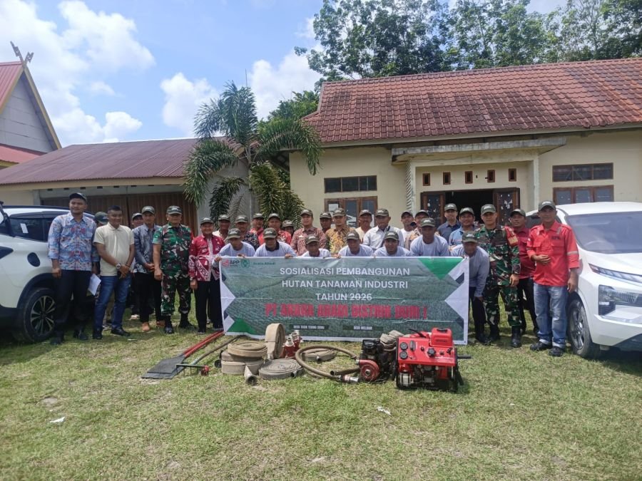 Perkuat Sinergi, Babinsa Hadiri Sosialisasi Pembangunan HTI PT Arara Abadi di Desa Melibur