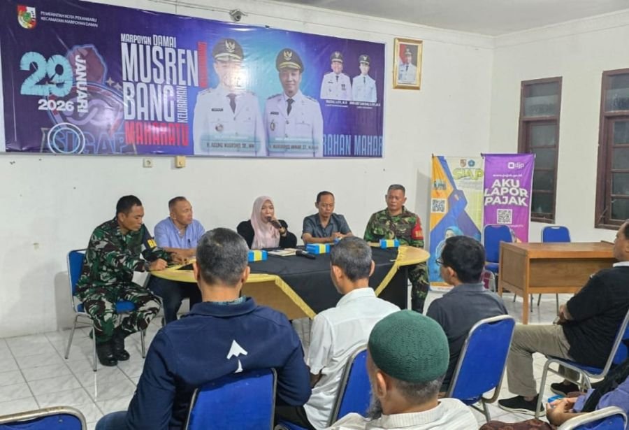 Perkuat Sinergi Wilayah, Babinsa Sertu Aditya Sambut Lurah Maharatu yang Baru