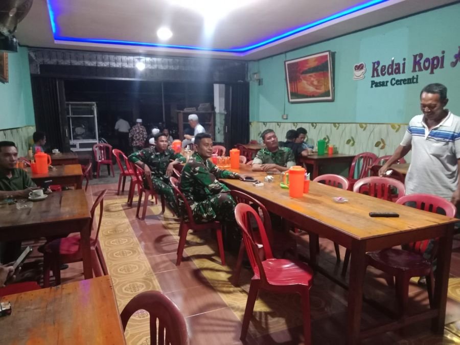 Pers Koramil 06/Cerenti Gelar Nobar Final Piala Dunia 2026 Bersama Masyarakat