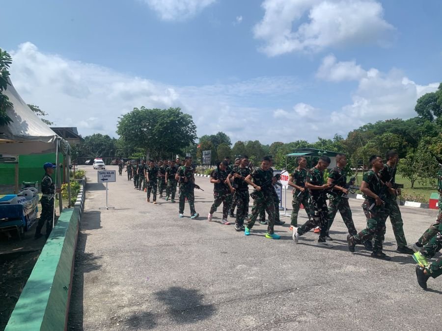 Personel Brigif TP 89/GG Tempuh Lari Siang Bersenjata, Asah Daya Tahan dan Kesiapan Tempur