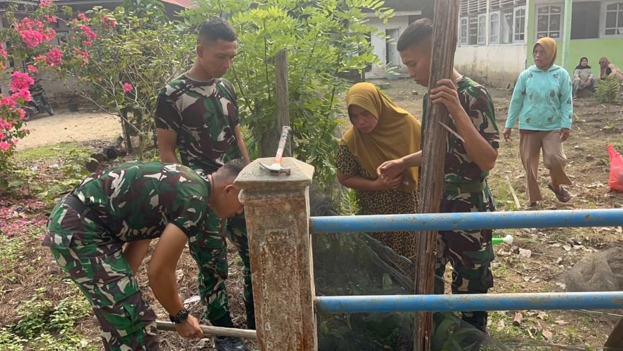 Personel Kipan B Yonif TP 850/SC Gelar kegiatan Pertanian Bersama KWT di Desa Binaan