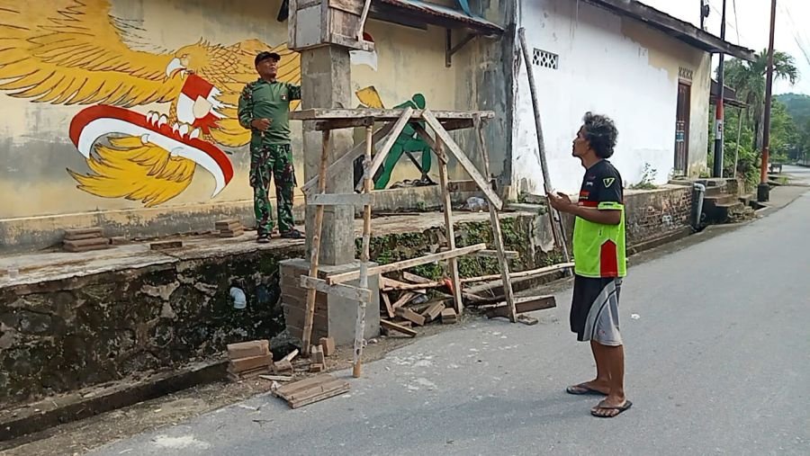 Personil Koramil 04/Tebing Genjot Kampung Pancasila
Kampung Pancasila Disiapkan