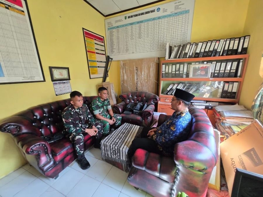 Pihak Sekolah dan TNI Berkolaborasi Bentuk Karakter Siswa di Peranap Indragiri Hulu