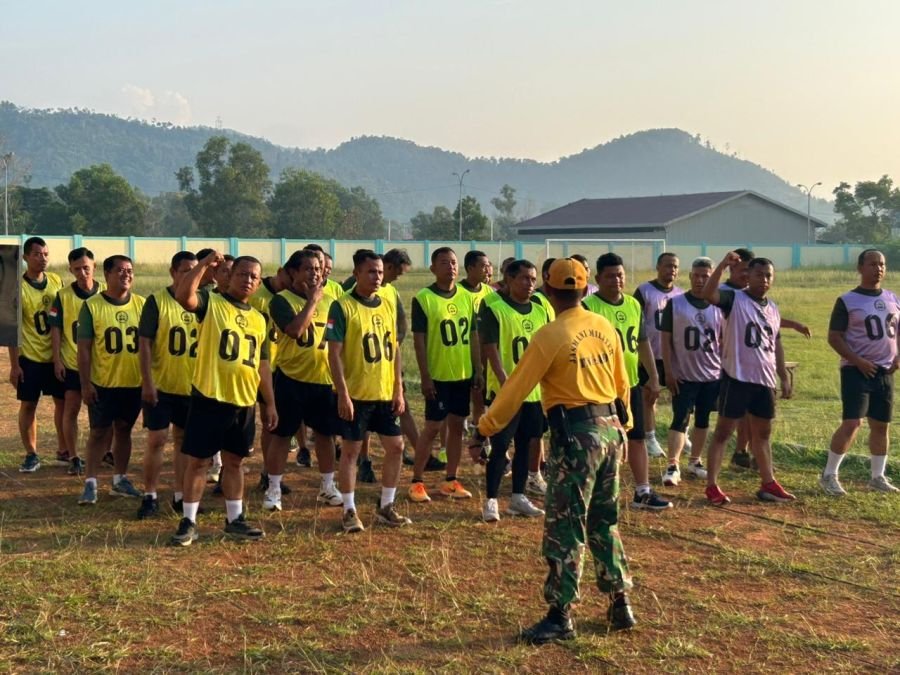 Prajurit Kodim 0317/TBK Jalani Tes Samapta dan Renang Militer Dasar
