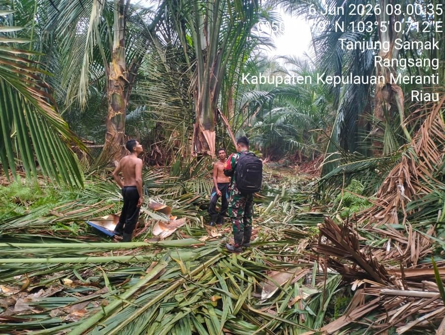 Praka James Gulo Bersama Warga Desa Tanjung Samak Siap Cegah Kebakaran Hutan dan Lahan