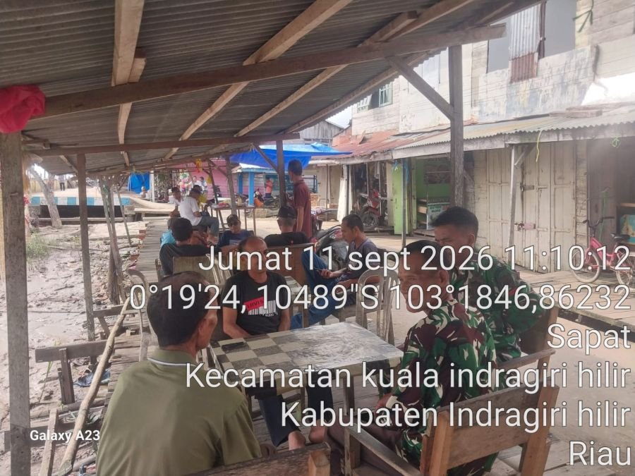Pratu J Sembiring Komsos Bersama Warga Sapat, Perkuat Komunikasi dan Keamanan Wilayah