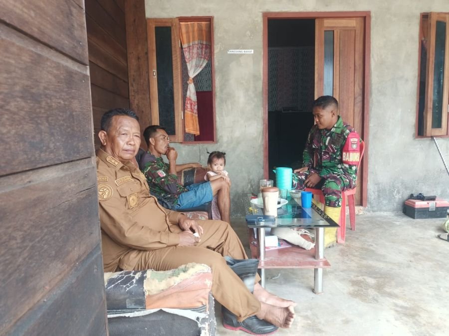 Pratu Riski bergerak cepat Bersosialisasi  Di Kampung Lemang