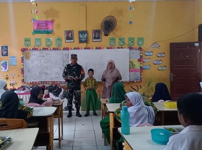 Program Makan Sehat Bergizi Mulai Disalurkan ke 2.558 Siswa di Bathin Solapan