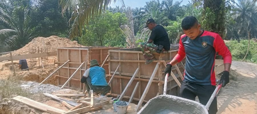 Progres Pemasangan Mall Pondasi Pilon, Jembatan Perintis Garuda di Kemuning Terus Dikerjakan