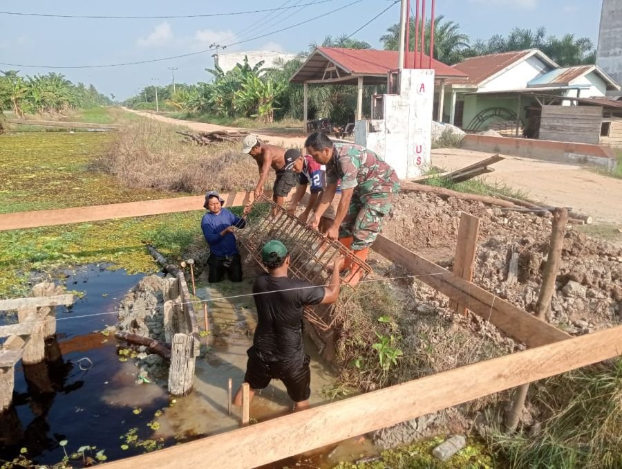 Progres Pembangunan Jembatan Garuda di Pekaitan Capai 3 Persen, Goro TNI dan Warga Garap Pondasi