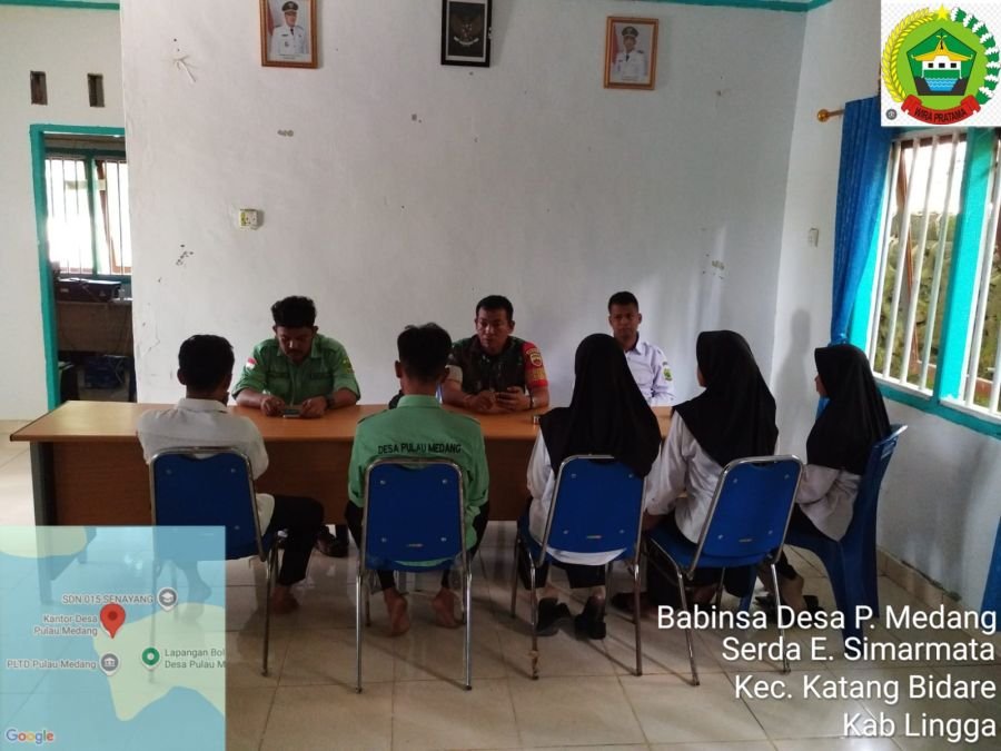 Babinsa Pulau Medang Gerakkan Warga Aktifkan Pos Kamling
