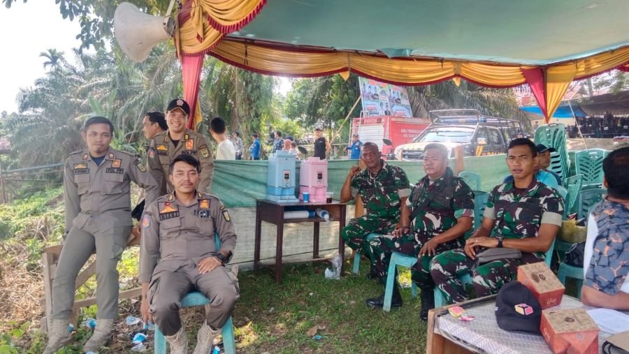 Ribuan Penonton Padati Tepian Tigo Muaro di hari Kedua