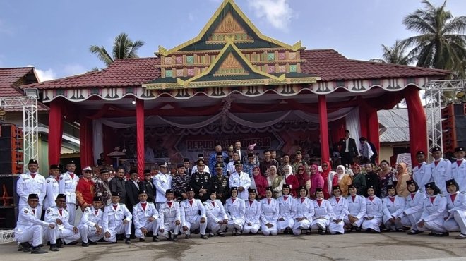 Ribuan Warga Pulau Burung Kobarkan Semangat Kemerdekaan pada HUT RI ke-81